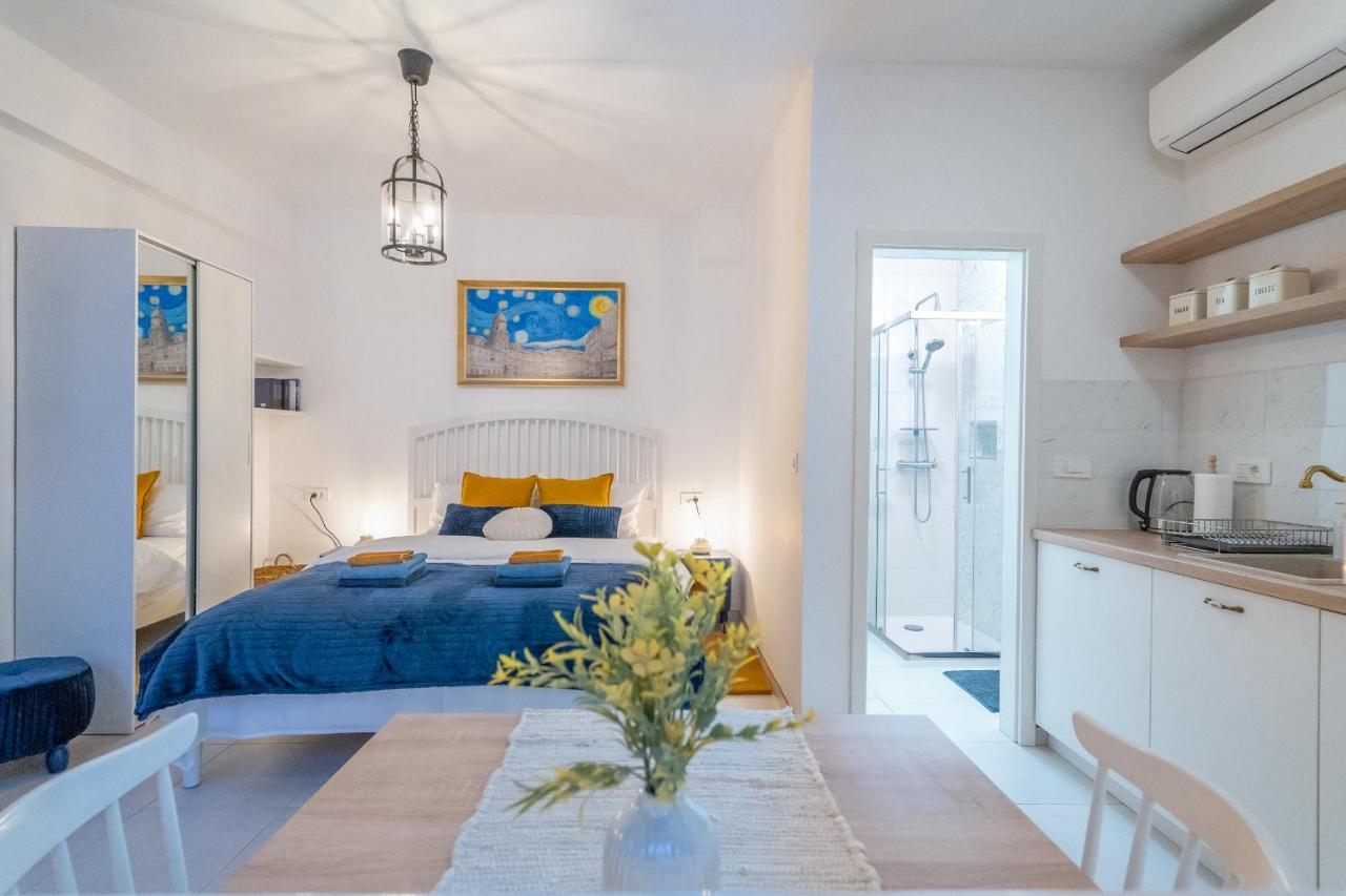Starry Night Studio Apartment 里耶卡 外观 照片