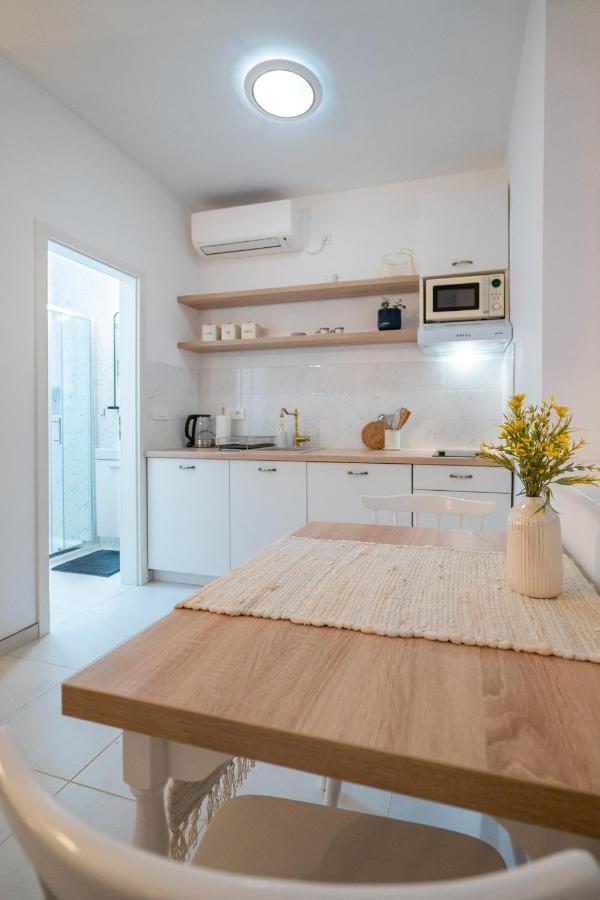Starry Night Studio Apartment 里耶卡 外观 照片